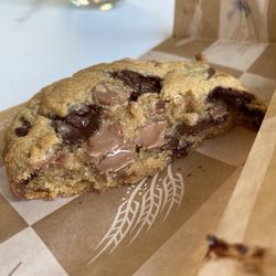 Sweet Square Bakery - Milk and dark chips? I'm in heaven