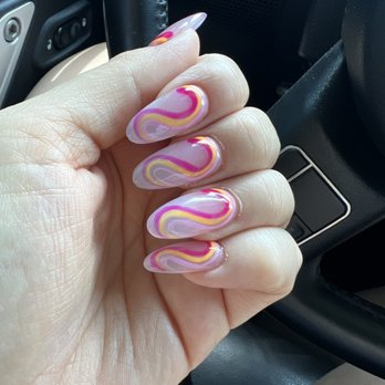Gloss Nails & Spa - How they looked a week and a half before this appointment. - Nail Salons Near Me - San Antonio, Texas Gloss Nails & Spa - How they looked a week and a half before this appointment. - Nail Salons Near Me - San Antonio, Texas