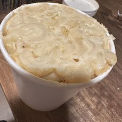 TJ’s Grillin’ - Go to delicious 16oz Mac&Cheese