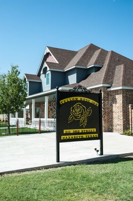 Yellow Rose Inn by null