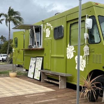 Lil Mama's - Food Trucks Near Me - Kahuku, Hawaii Lil Mama's - Food Trucks Near Me - Kahuku, Hawaii