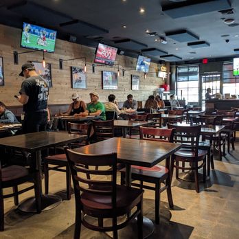 Bludso's BBQ - Main dining area - Barbeque Near Me - Los Angeles, California Bludso's BBQ - Main dining area - Barbeque Near Me - Los Angeles, California