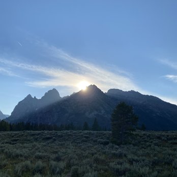 Jackson Hole Wildlife Safaris - Sunset behind the Grand Tetons - Tours Near Me - Jackson, Wyoming