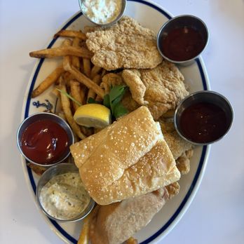 Goode Company Seafood - Fried catfish platter - Seafood Near Me - Houston, Texas Goode Company Seafood - Fried catfish platter - Seafood Near Me - Houston, Texas