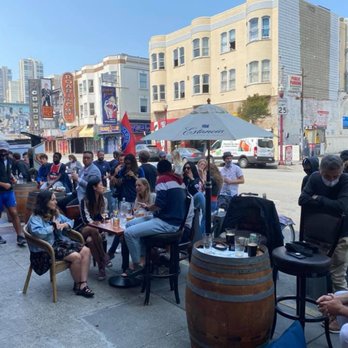 Paris 75 - plenty of outside seating. Spacious and safe seating. - Lounges Near Me - San Francisco, California Paris 75 - plenty of outside seating. Spacious and safe seating. - Lounges Near Me - San Francisco, California