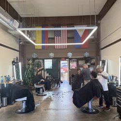 Braveheart Barbershop & Lifestyle - Oooii!