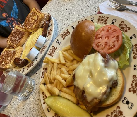 Red Robin Diner by null