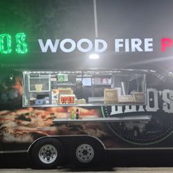 Elio’s Wood Fire Pizza - Outside