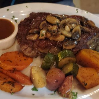 Luna Restaurant - Rib-eye Steak - Italian Near Me - Concord, California