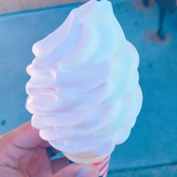 Dairy Mart - Strawberry/vanilla twist