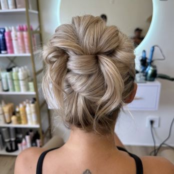 Parlour on Park - Hair Stylists Near Me - Wantagh, New York