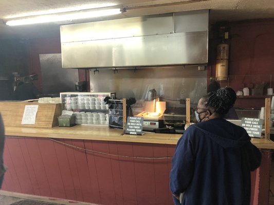 E & L Barbeque by null