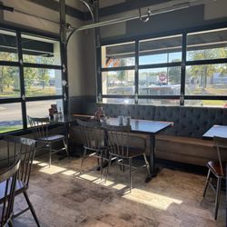 First Watch - Tables that can accommodate a group