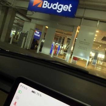 Budget Rent a Car - Car Rental Near Me - Kahului, Hawaii