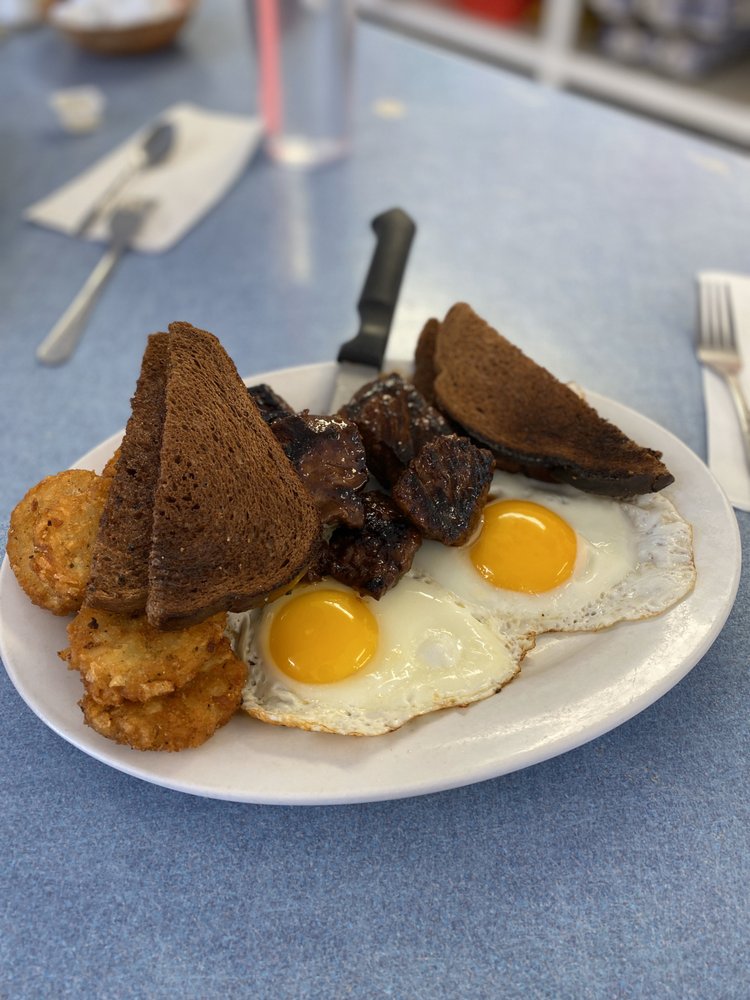 ANNIE’S OVERFLOW 23 Photos & 74 Reviews 138 US Rte 175A, Holderness, New Hampshire