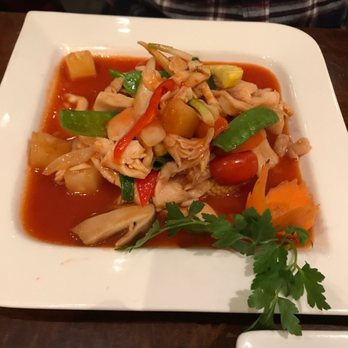 Peppermint Thai Cuisine - Sweet and sour chicken - Thai Near Me - Pepper Pike, Ohio Peppermint Thai Cuisine - Sweet and sour chicken - Thai Near Me - Pepper Pike, Ohio