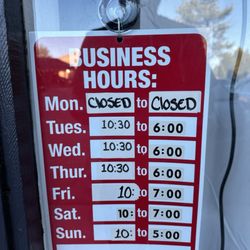 The Mammoth Butcher And Seafood - Hours