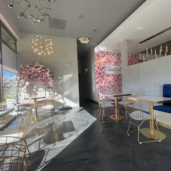 Chant’el Cafe - Interior - Cafes Near Me - Folsom, California Chant’el Cafe - Interior - Cafes Near Me - Folsom, California