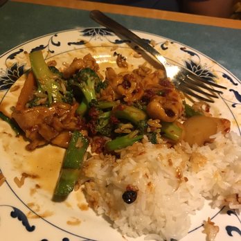 Ming Moon 2 - a plate of food with rice and broccoli - Chinese Near Me - Lumberton, North Carolina