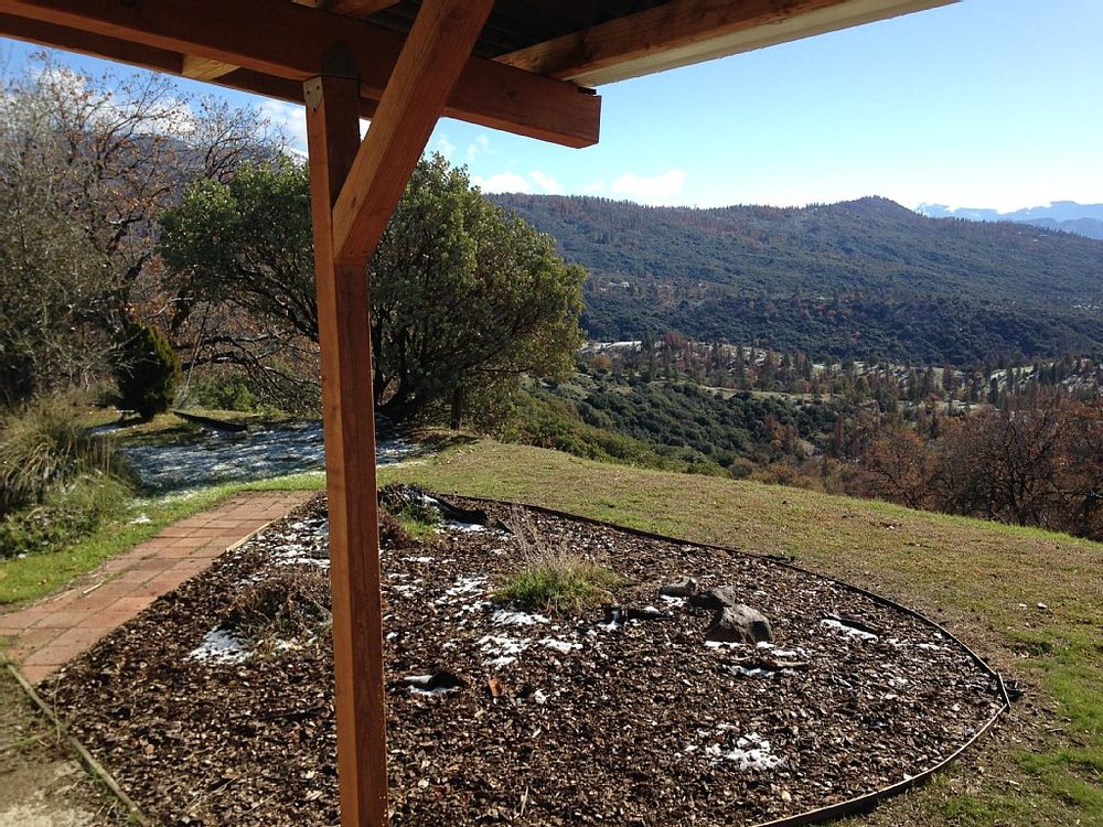 REDWOOD MOUNTAIN VIEW RETREAT Updated September 2024 52051 Hogback