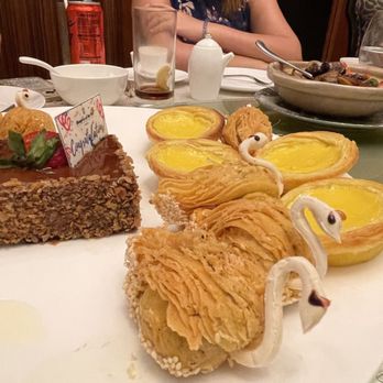 Canton Road - Swan-shaped Taro Puff Pastry - Chinese Near Me - Taguig, NCR