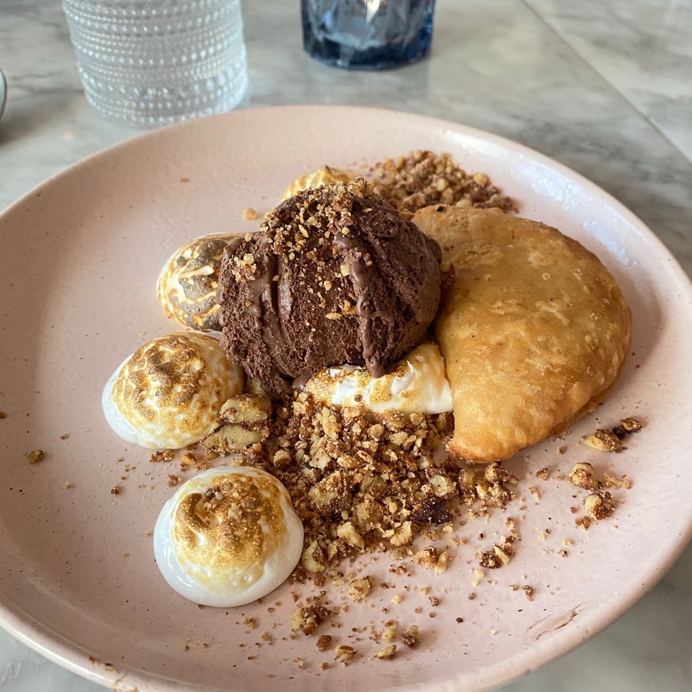 The Citizen - S'mores Fried Pie (UN-FREAKING-BELIEVABLE) - New American Near Me - Alys Beach, Florida The Citizen - S'mores Fried Pie (UN-FREAKING-BELIEVABLE) - New American Near Me - Alys Beach, Florida