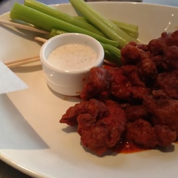 Yard House - Boneless wings - New American Near Me - Cincinnati, Ohio