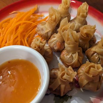 Thai Victory Restaurant - Moneybags - Thai Near Me - North Hollywood, California