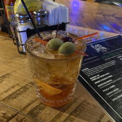 Erin's Pub 'N' Grub - Brandy old fashioned
