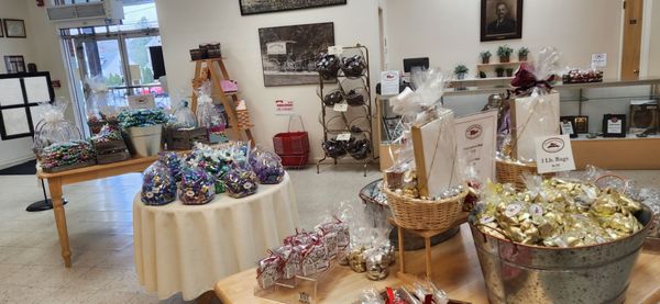 Thompson Chocolate by null