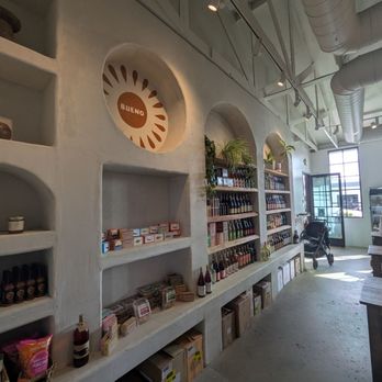 Bueno - Wine Bars Near Me - Oceanside, California