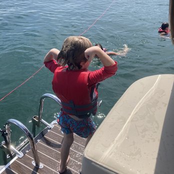 Shiloh Marina - Marinas Near Me - Higden, Arkansas Shiloh Marina - Marinas Near Me - Higden, Arkansas