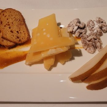George Restaurant - Cheese platter - Canadian (New) Near Me - Toronto, Ontario