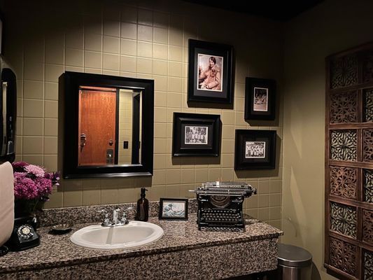2 Chez Restaurant by null