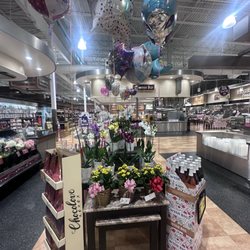 Harris Teeter - Floral Sept 1/18/26