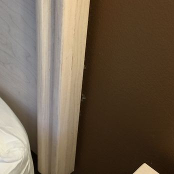 Mahalo Diamond Beach - Dust behind the headboards. - Resorts Near Me - Wildwood Crest, New Jersey Mahalo Diamond Beach - Dust behind the headboards. - Resorts Near Me - Wildwood Crest, New Jersey