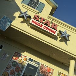 Star Indian Cuisine & Sweets Center - Restaurant