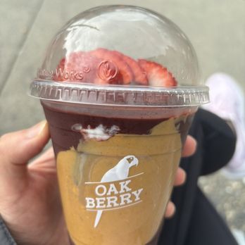 Oakberry Açaí - Juice Bars & Smoothies Near Me - Vancouver, British Columbia
