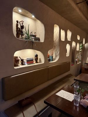 TAP IN Kitchen & Cocktails by null