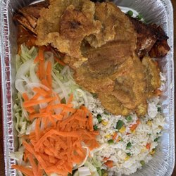 Sabor Valluno - Tostones,Fried Snapper,vegetable rice,salad