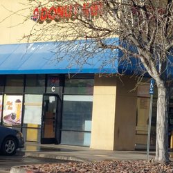 Donut Inn - Front of donut shop