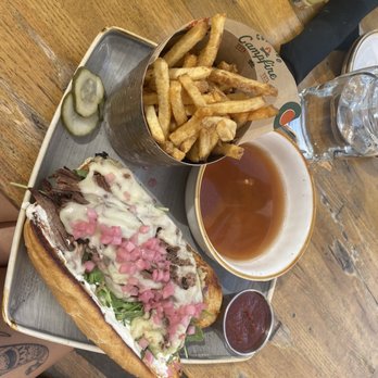 Colorado Campfire - Steak sandwich - American Near Me - Denver, Colorado Colorado Campfire - Steak sandwich - American Near Me - Denver, Colorado