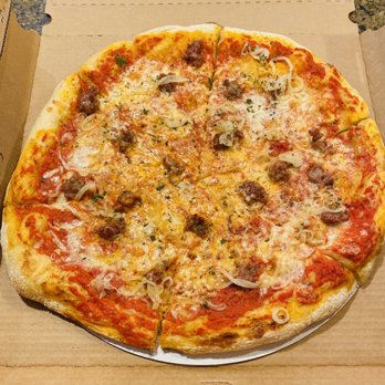 Bob's Pizza - Bob's Sausage Pizza - where's the beef?? - Pizza Near Me - Chicago, Illinois Bob's Pizza - Bob's Sausage Pizza - where's the beef?? - Pizza Near Me - Chicago, Illinois