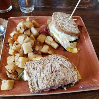 First Watch - BLT - Breakfast & Brunch Near Me - Kildeer, Illinois First Watch - BLT - Breakfast & Brunch Near Me - Kildeer, Illinois