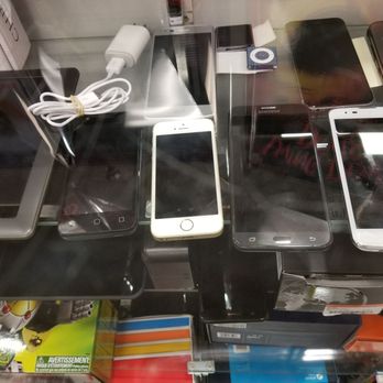 2nd and Charles - Who wants a iPhone 2? - Bookstores Near Me - Covington, Louisiana