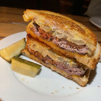 Everson Royce Bar - Patty Melt - Bars Near Me - Los Angeles, California Everson Royce Bar - Patty Melt - Bars Near Me - Los Angeles, California