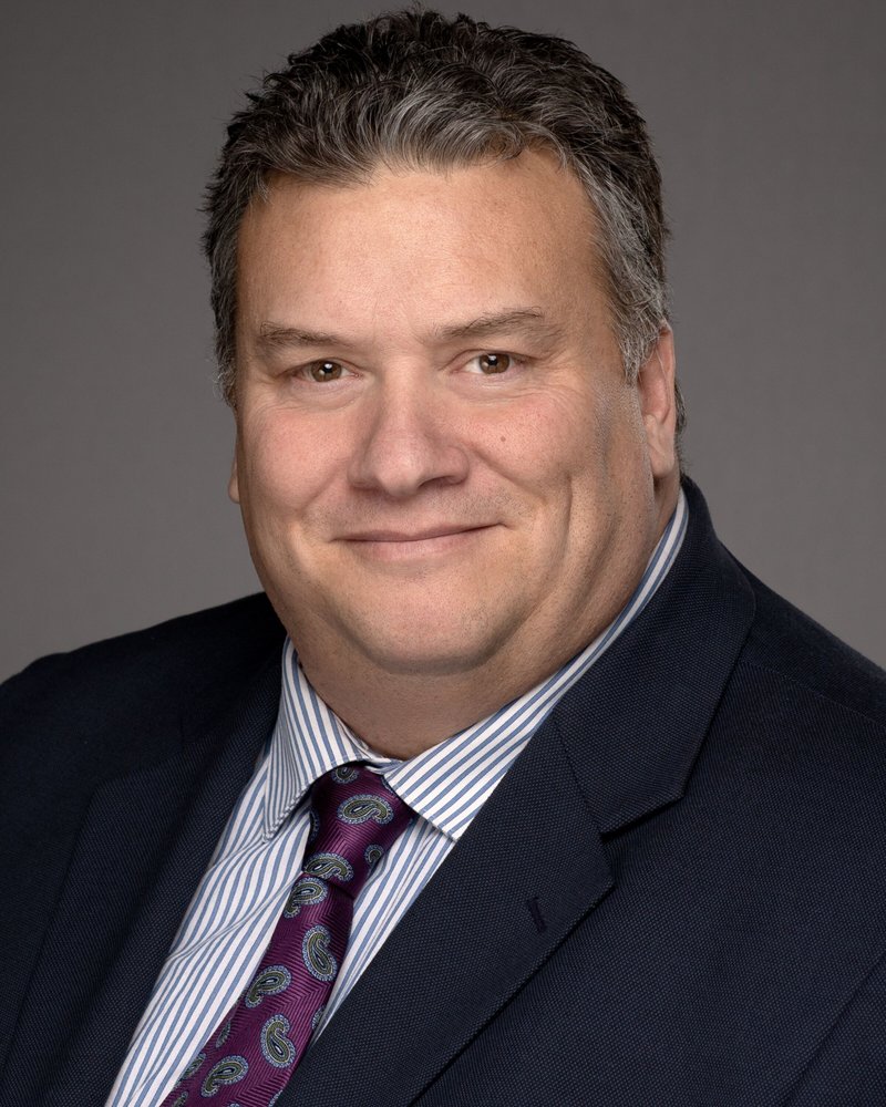 JASON PENCE COLDWELL BANKER ROTH WEHRLY GRABER 12 Photos 11625