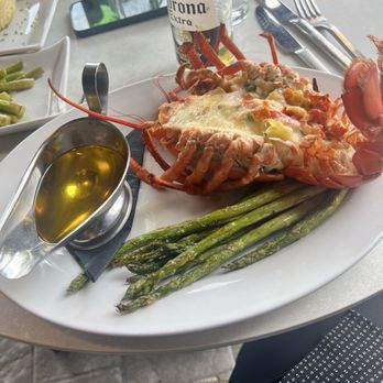 Drift On Lake Wylie - Lobster Thermidor - Bars Near Me - Belmont, North Carolina Drift On Lake Wylie - Lobster Thermidor - Bars Near Me - Belmont, North Carolina