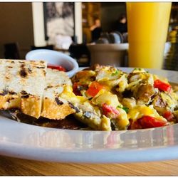 Wistaria Restaurant and Bar - Farmer's Scramble with toasted white bread. #BreakfastSunday #WistariaR&B #SierraMadre