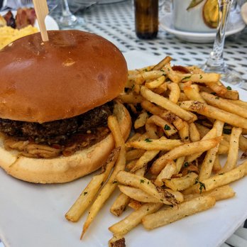 Lola's - Lola's Burger - Spanish Near Me - New Orleans, Louisiana Lola's - Lola's Burger - Spanish Near Me - New Orleans, Louisiana